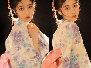 Kimono Japonais Blanc Fleuri