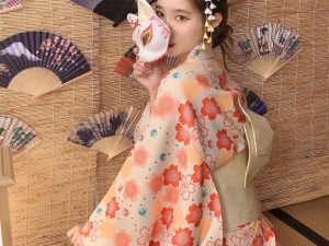 Kimono Japonais Fleurs Kitsune